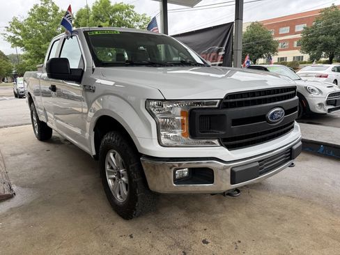 Used 2019 Ford F150 XL w/ Equipment Group 101A Mid AWD/4WD image 3