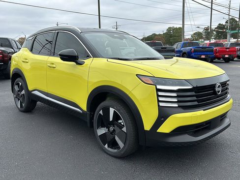 New 2026 Nissan Kicks SR w/ SR Premium Package image 8