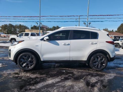 Used 2020 Kia Sportage S image 4