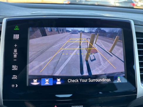 Used 2016 Honda Pilot Elite image 22