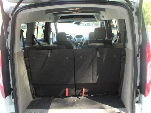 Used 2015 Ford Transit Connect XLT image 23
