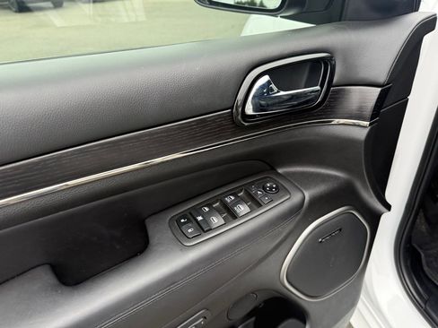 Used 2021 Jeep Grand Cherokee High Altitude image 14