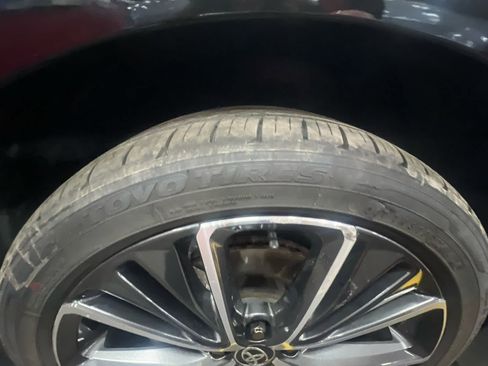Certified 2024 Toyota Prius XLE AWD/4WD image 4