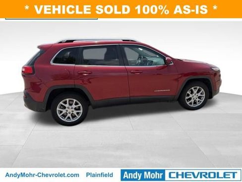 Used 2015 Jeep Cherokee Latitude w/ Cold Weather Group FWD image 6