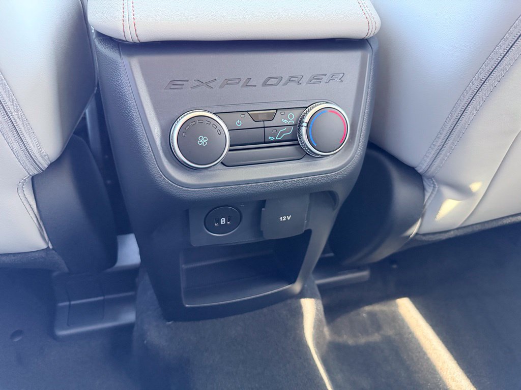 New 2026 Ford Explorer Active w/ Active Comfort Package RWD image 12