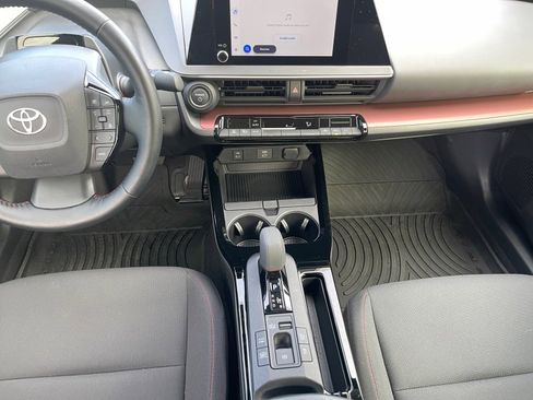 Used 2023 Toyota Prius Prime SE image 13