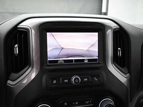 Used 2022 Chevrolet Silverado 1500 W/T w/ WT Value Package AWD/4WD image 6
