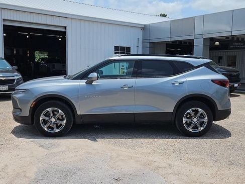 Used 2024 Chevrolet Blazer LT w/ Convenience Package FWD image 42