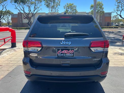Used 2021 Jeep Grand Cherokee Laredo RWD image 7
