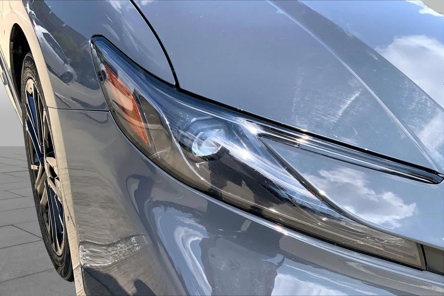 Used 2025 Toyota Camry SE FWD image 26