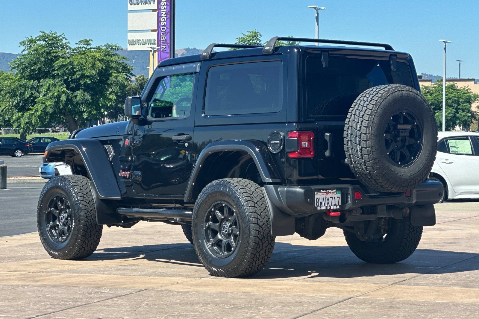 Used 2021 Jeep Wrangler Rubicon AWD/4WD image 6