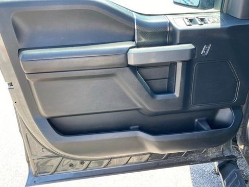 Used 2019 Ford F150 XLT w/ Equipment Group 302A Luxury AWD/4WD image 15