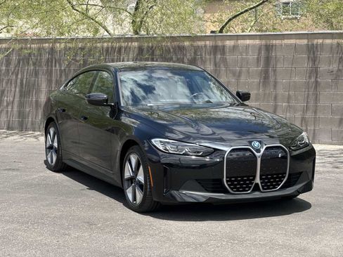Used 2023 BMW i4 eDrive35 w/ Premium Package RWD image 2