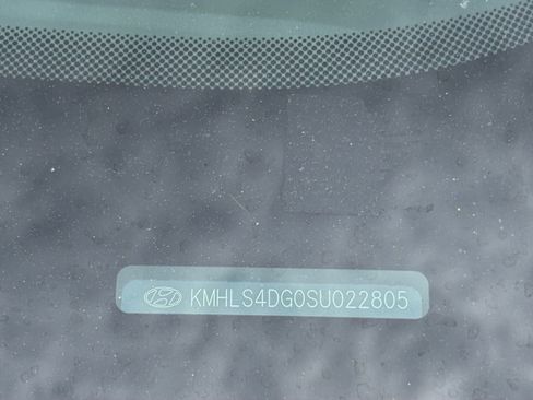 Used 2025 Hyundai Elantra SEL FWD image 31