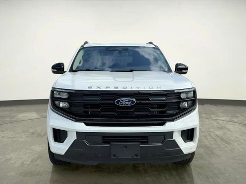 New 2025 Ford Expedition Max Active image 12