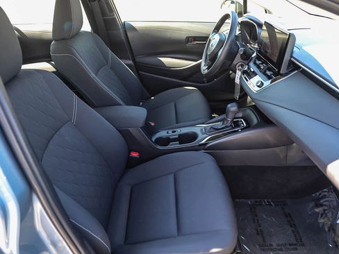 Used 2023 Toyota Corolla LE FWD image 16