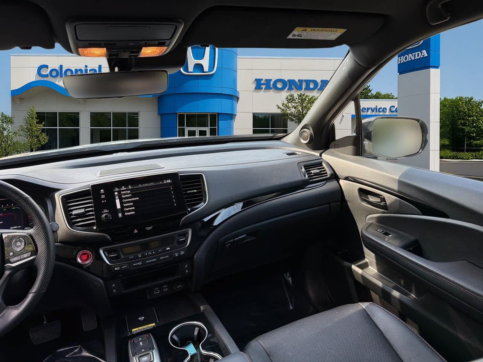 Used 2025 Honda Passport Black Edition image 32