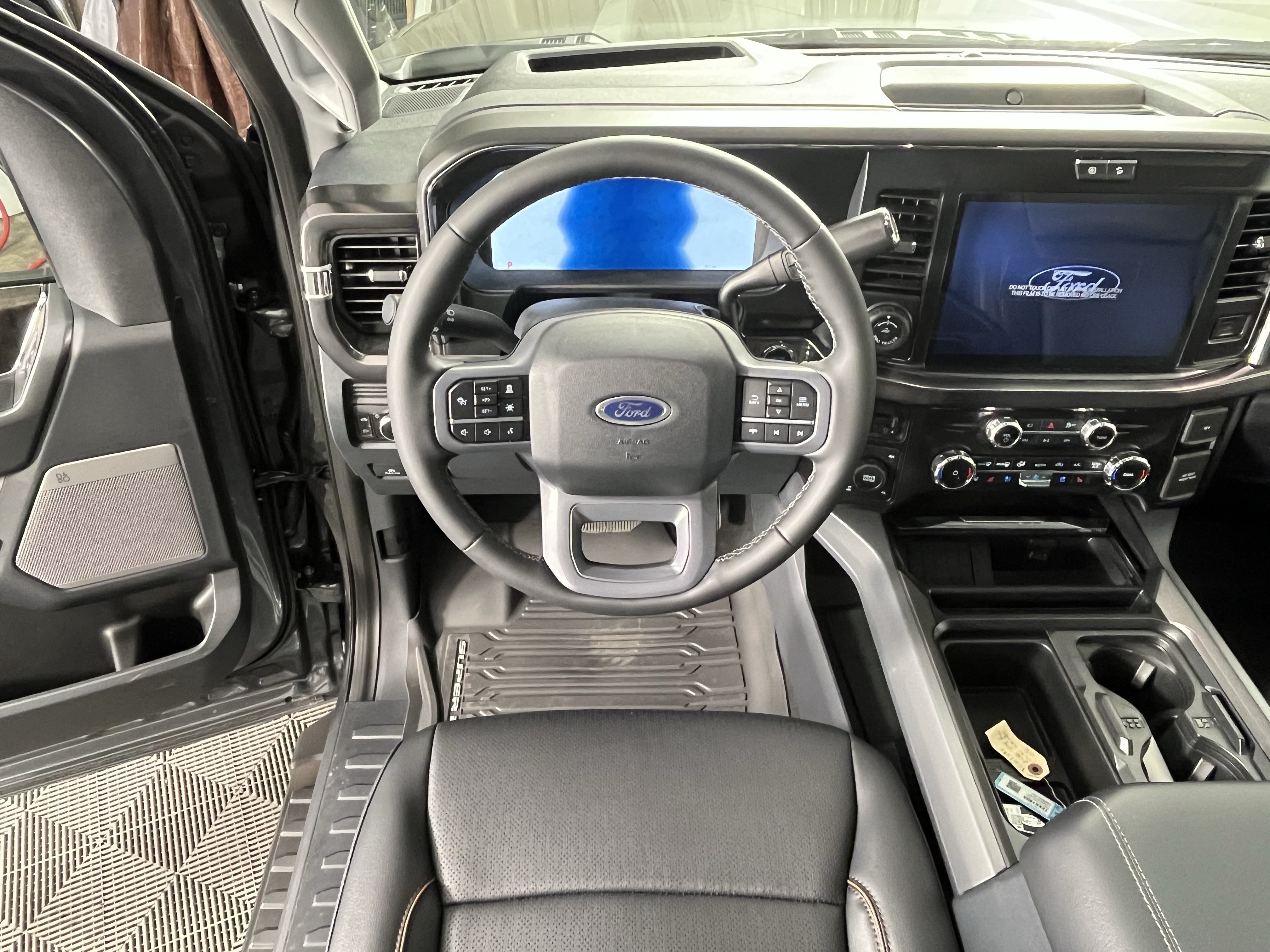 New 2026 Ford F350 Lariat w/ Black Appearance Package AWD/4WD image 11