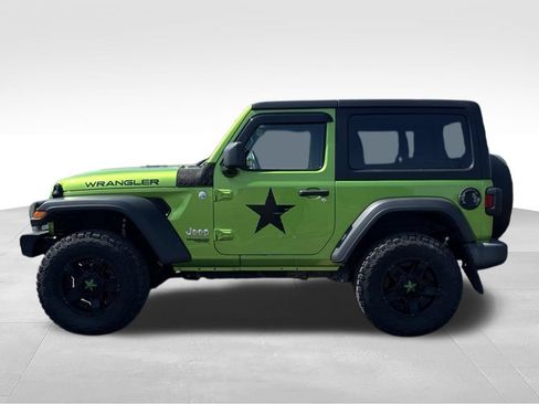 Used 2019 Jeep Wrangler Sport w/ Quick Order Package 24S AWD/4WD image 9