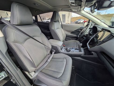 Used 2024 Subaru Crosstrek 2.0i Premium image 30