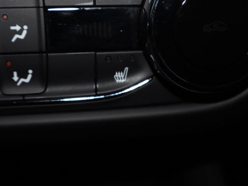 Used 2023 Chevrolet TrailBlazer LT w/ Convenience Package image 21