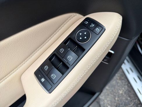 Used 2017 Mercedes-Benz GLS 450 4MATIC w/ Premium Package image 11