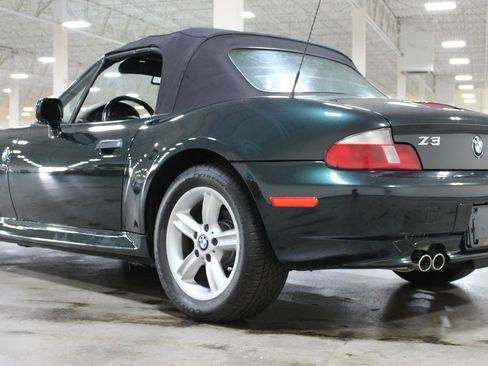 Used 2001 BMW Z3 2.5i RWD image 29