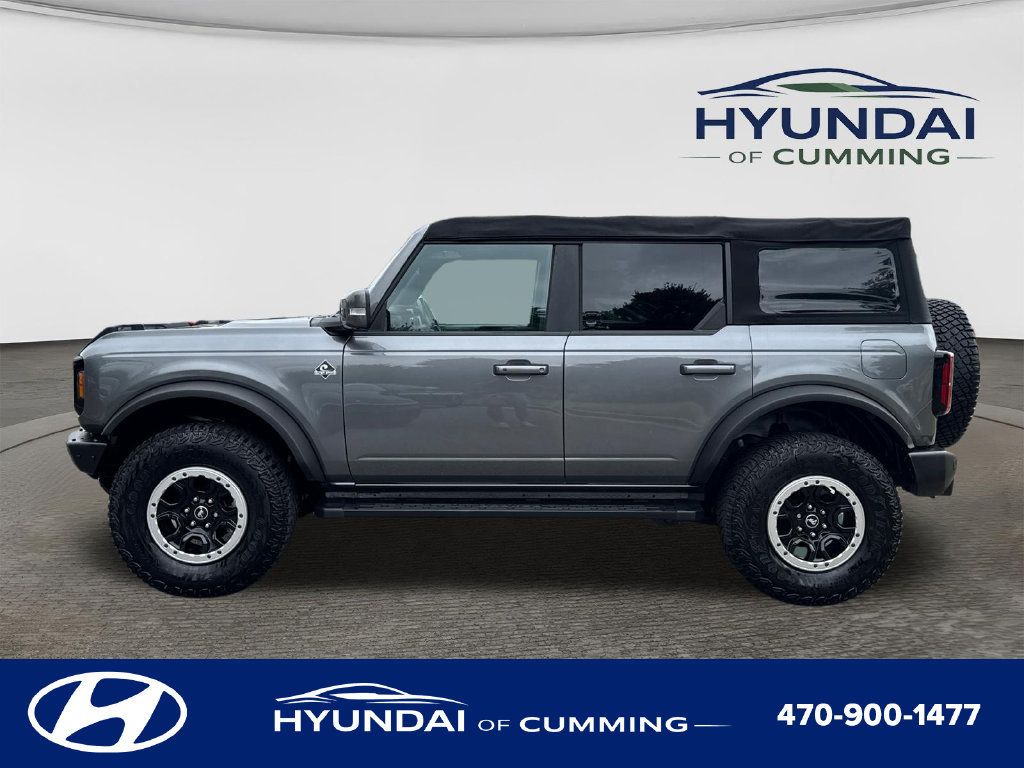 Used 2023 Ford Bronco Outer Banks w/ Sasquatch Package AWD/4WD image 4