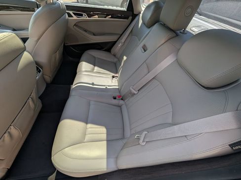 Used 2017 Genesis G80 3.8 w/ Option Group 02 RWD image 10
