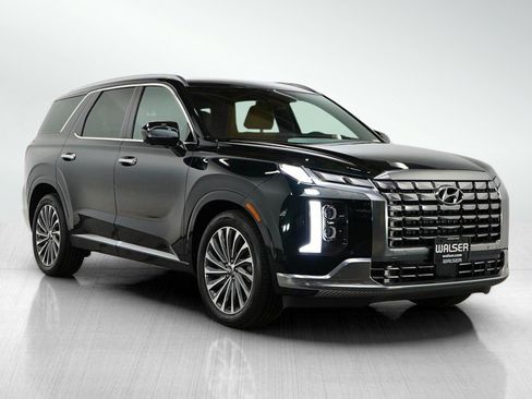 Used 2025 Hyundai Palisade Calligraphy image 7