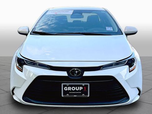 Certified 2026 Toyota Corolla LE w/ Carpet Mat Package (TMS) FWD image 4