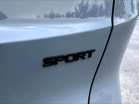 Used 2025 Honda CR-V Sport image 10