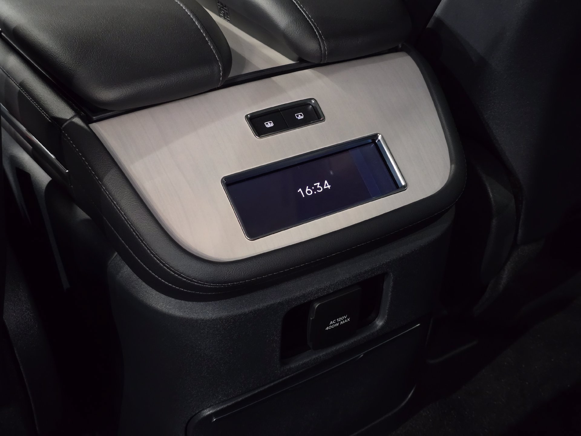 New 2025 Lincoln Navigator Reserve w/ Jet Appearance Package AWD/4WD image 41