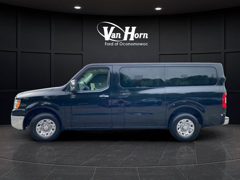 Used 2019 Nissan NV 3500 SL RWD image 4