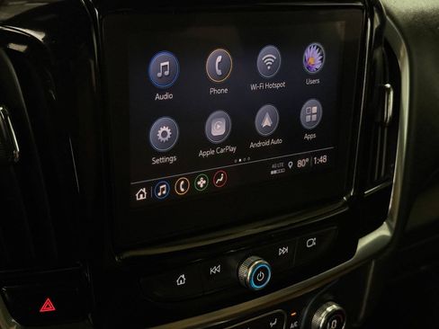 Used 2022 Chevrolet Traverse LT FWD image 49