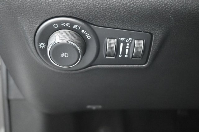 Used 2022 Jeep Compass Limited w/ Elite Group AWD/4WD image 20