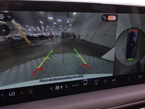 New 2026 Lincoln Aviator AWD w/ Jet Appearance Package image 30