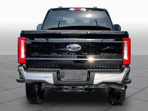Used 2025 Ford F250 XLT w/ Tremor Off-Road Package AWD/4WD image 5