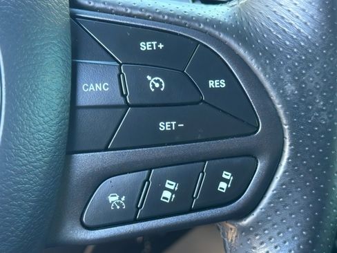 Used 2022 Dodge Durango R/T image 22