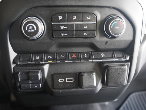 Used 2024 Chevrolet Silverado 2500 Custom w/ Custom Convenience Package AWD/4WD image 20