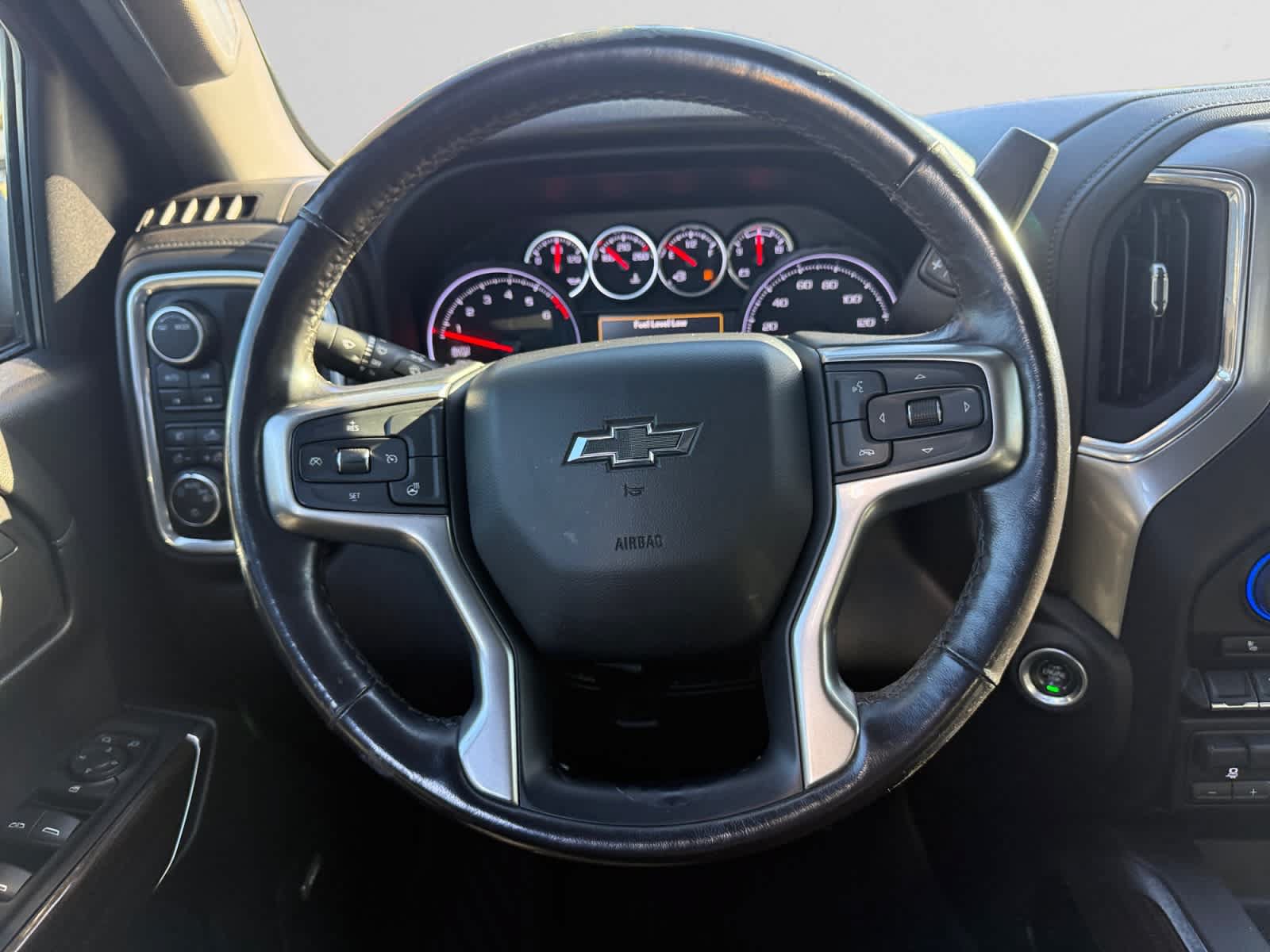 Used 2022 Chevrolet Silverado 1500 RST w/ Texas Edition Plus AWD/4WD image 4