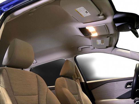 Used 2023 Nissan Rogue SV image 26