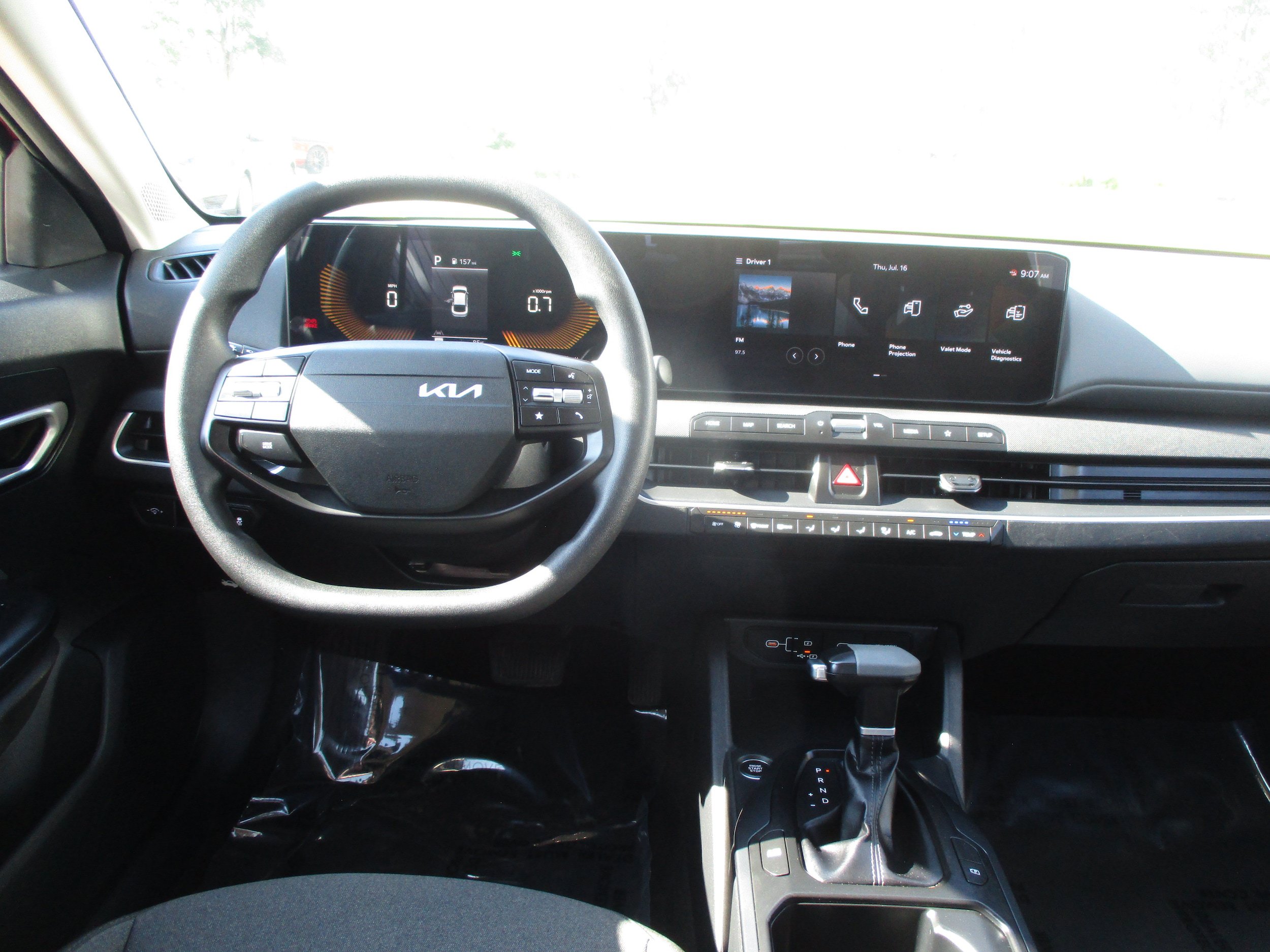 Used 2025 Kia K4 FWD image 14