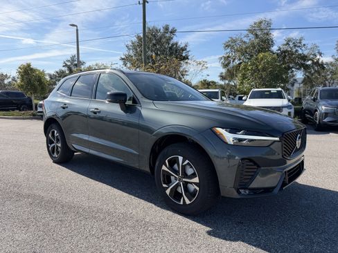 New 2026 Volvo XC60 B5 Core w/ Protection Package image 1