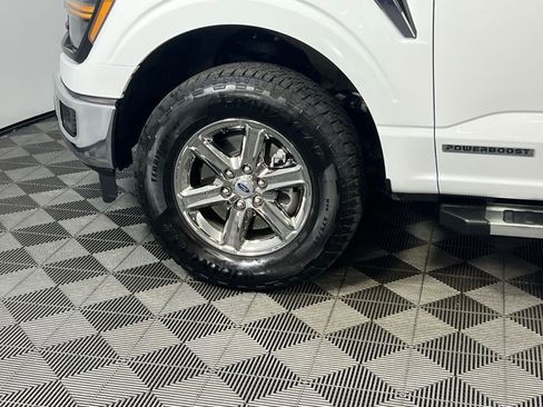 Used 2025 Ford F150 XLT w/ Equipment Group 301A Standard image 12