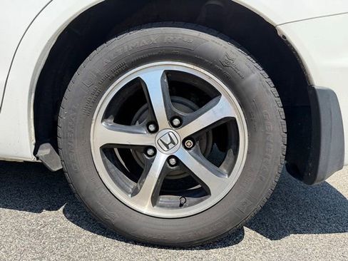 Used 2015 Honda Civic SE image 24