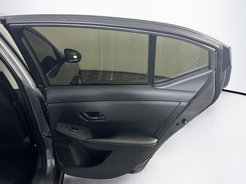 Used 2024 Nissan Sentra S image 28