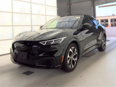 Used 2023 Ford Mustang Mach-E Premium AWD/4WD image 2