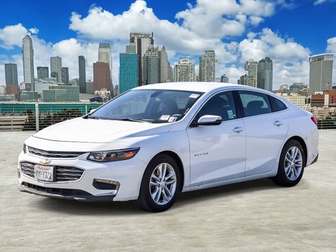 Used 2017 Chevrolet Malibu Hybrid FWD image 1