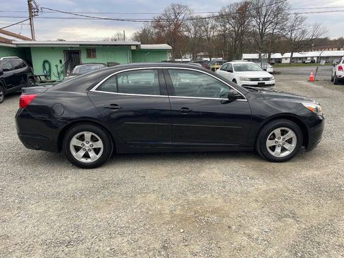 Used 2015 Chevrolet Malibu LS w/ Protection Package FWD image 9